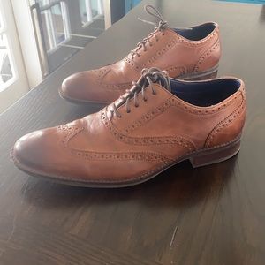Cole Haan Men’s 9.5 Dress Shoes Wingtip